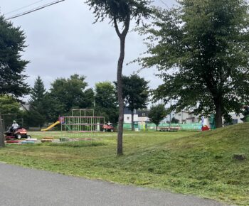 北興第2児童公園の草刈りを実施しました。